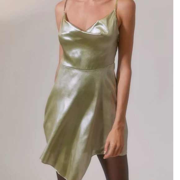 Urban Outfitters Dresses & Skirts - Urban Outfitters "Mallory" Slip Dress - Metallic Lime Size S